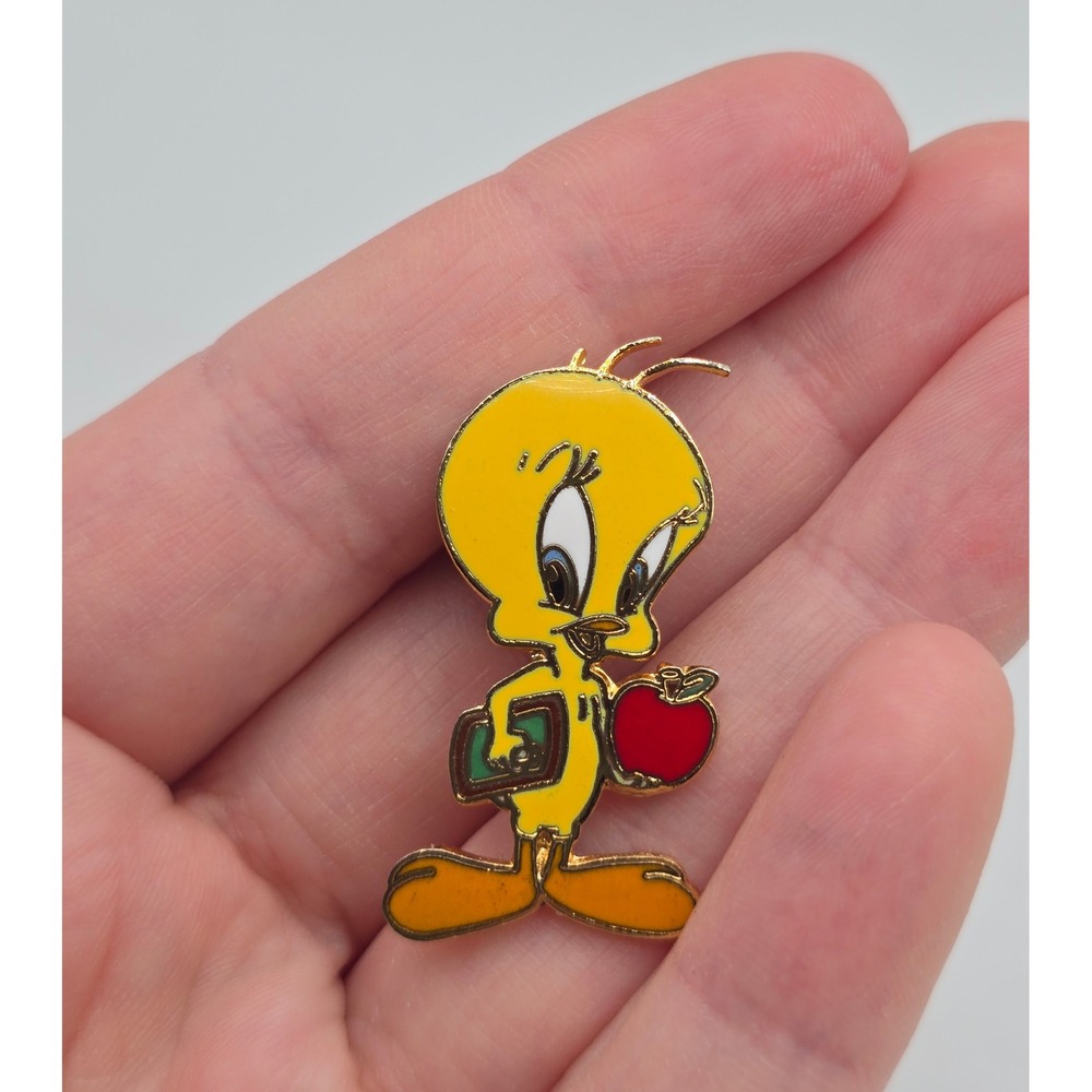 Vintage 90s Warner Bros Tweety Bird Pin Yellow Back to School Apple 1998 Looney